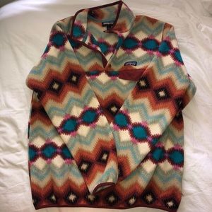 Size L Patagonia pullover